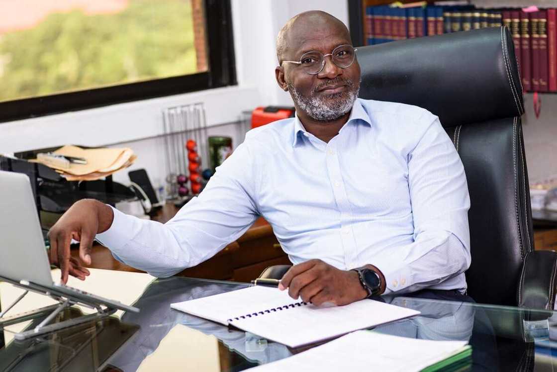 Buhari’s 2023 Constitution Amendments: Creeping Acts of Restructuring - Dele Belgore Buhari’s 2023 Constitution Amendments: Creeping Acts of Restructuring - Dele Belgore