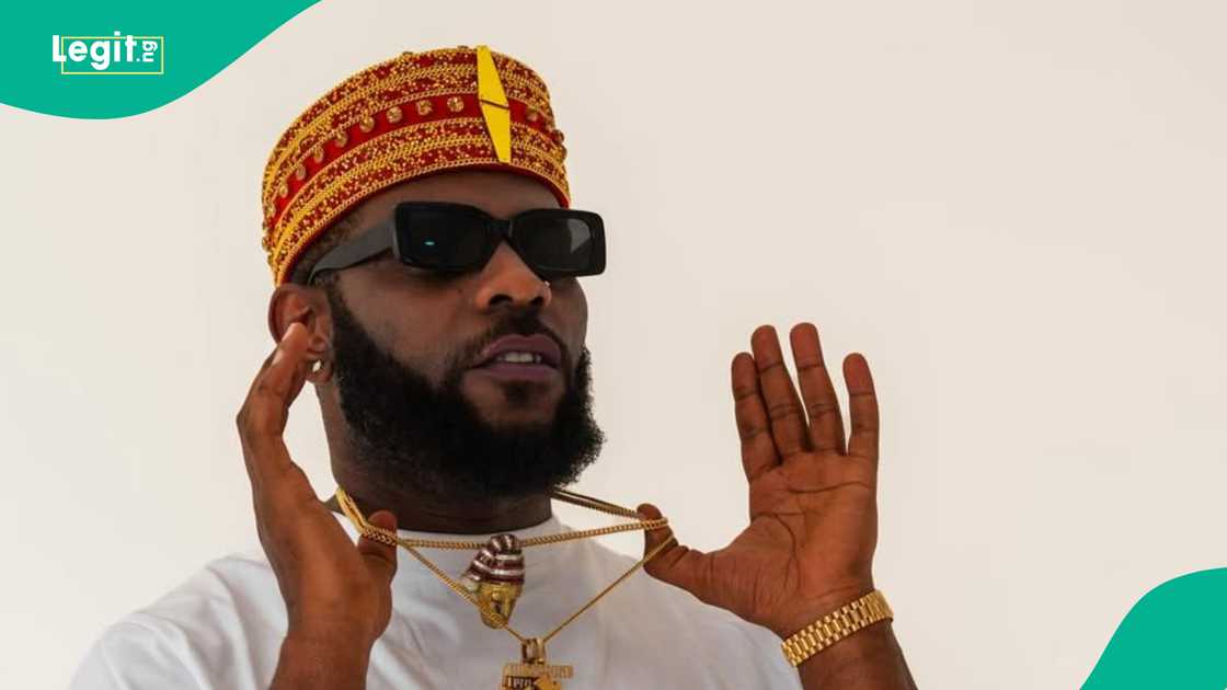 Odumodublvck slams Rufai Oseni over interview invite, calls him name