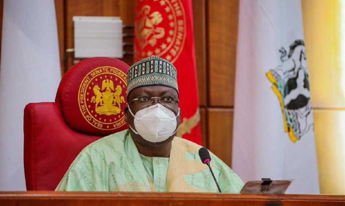 Za a iya fuskantar wata sabuwar zanga zangar ENDSARS a Najeriya, Lawan ya yi gargadi Za a iya fuskantar wata sabuwar zanga zangar ENDSARS a Najeriya, Lawan ya yi gargadi