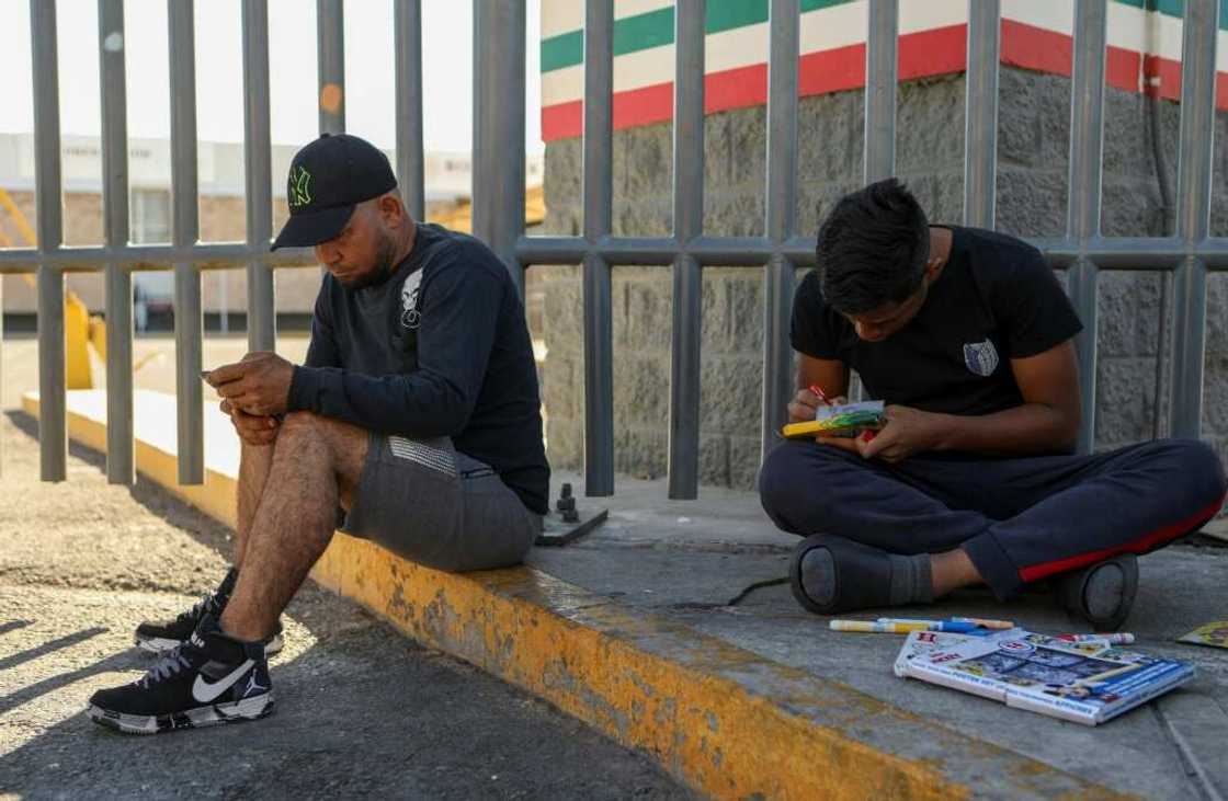 The glitchy CBP One app is only one of many obstacles migrants say they must endure The glitchy CBP One app is only one of many obstacles migrants say they must endure