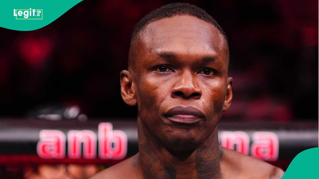 Israel Adesanya, Charlotte Powdrell, UFC, Robert Whittaker Israel Adesanya, Charlotte Powdrell, UFC, Robert Whittaker