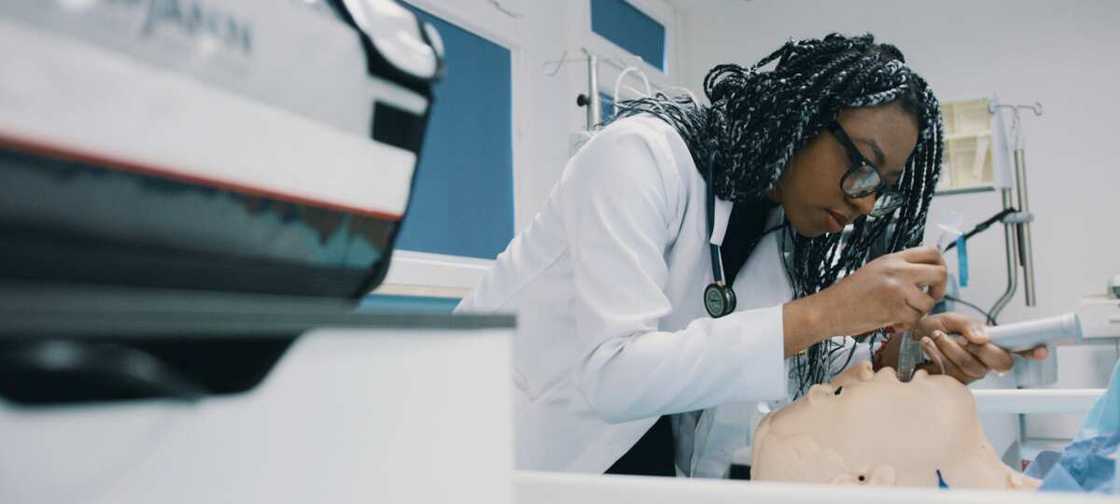 Studying edicine in Canada Studying edicine in Canada