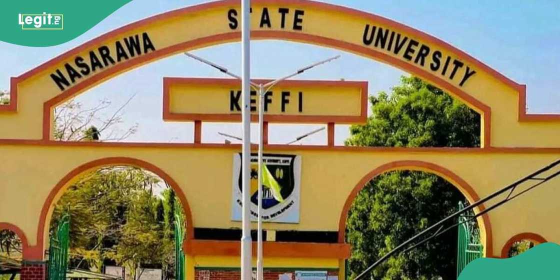 Kofar shiga jami'ar Nasarawa. Kofar shiga jami'ar Nasarawa.