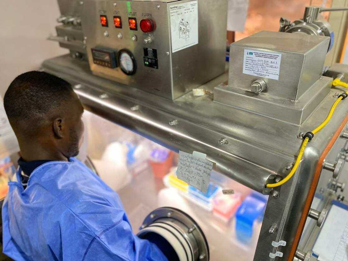 Korona ta kashe sama da mutane 80 cikin mako guda, sabbin mutane 1,301 Korona ta kashe sama da mutane 80 cikin mako guda, sabbin mutane 1,301