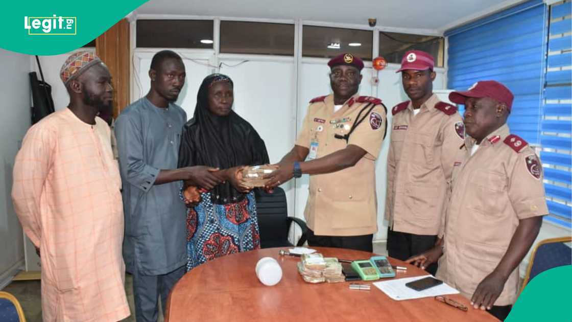 FRSC hands over N1 million to family