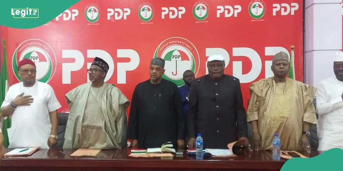 Peter Ede ya koma APC Peter Ede ya koma APC