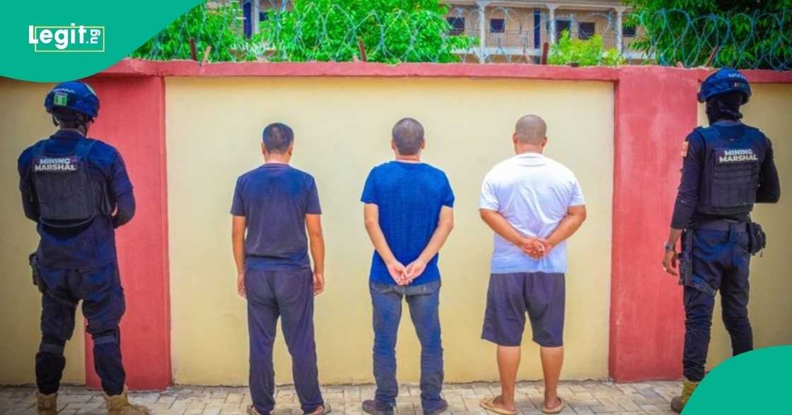 Security operatives have broken up a well-known illegal mining hub in Nasarawa State. Security operatives have broken up a well-known illegal mining hub in Nasarawa State.