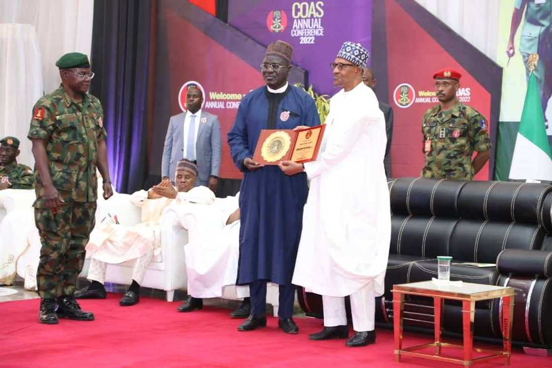 Osun, Buratai Osun, Buratai