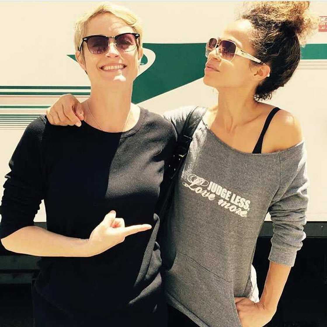 Teri Polo lesbian Teri Polo lesbian