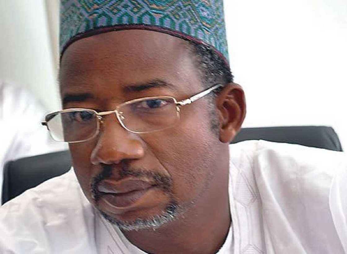 Wasu Matasa Sun Yi Wa Gwamnan Bauchi Ihun 'Ba Ma Yi' a Gabansa, Jami'an Tsaro Sun Suburbuɗe Su Wasu Matasa Sun Yi Wa Gwamnan Bauchi Ihun 'Ba Ma Yi' a Gabansa, Jami'an Tsaro Sun Suburbuɗe Su