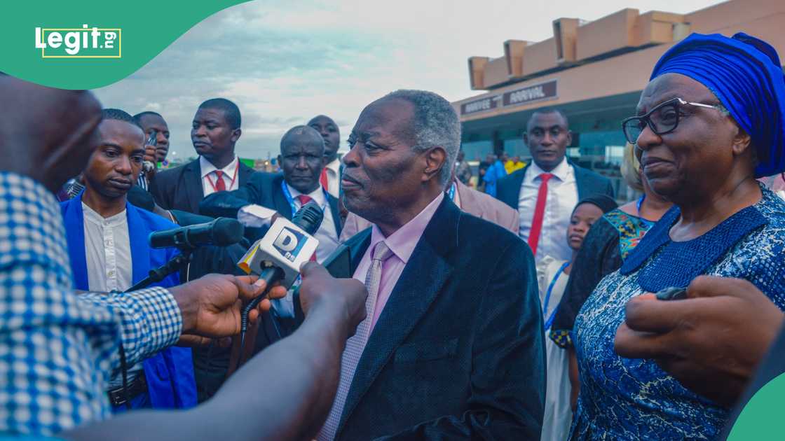 Nigerians get crucial message from Kumuyi Nigerians get crucial message from Kumuyi