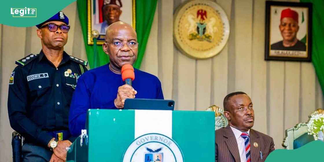 Gwamna a Najeriya ya ce babu abin da zai sa ya yi korafi kan halin da ya samu jiharsa Gwamna a Najeriya ya ce babu abin da zai sa ya yi korafi kan halin da ya samu jiharsa