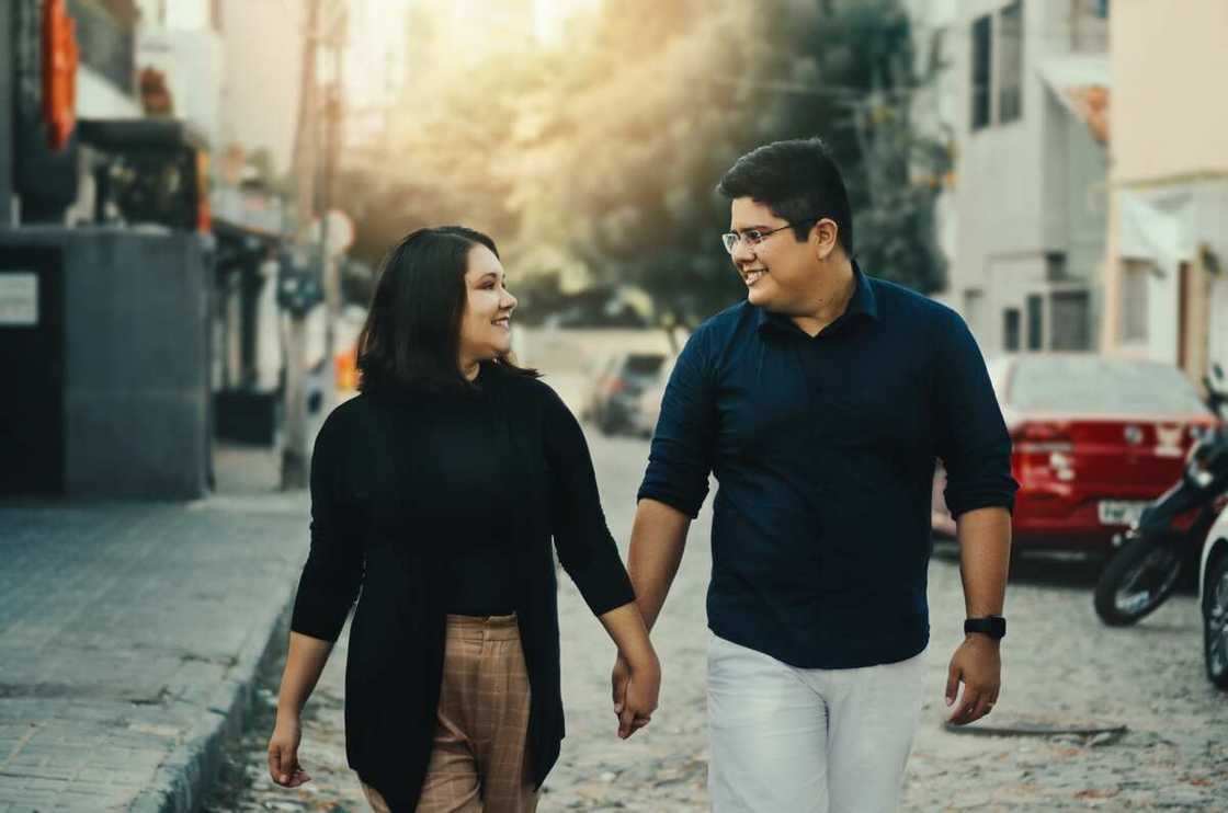 Sidewalk rule relationship Sidewalk rule relationship