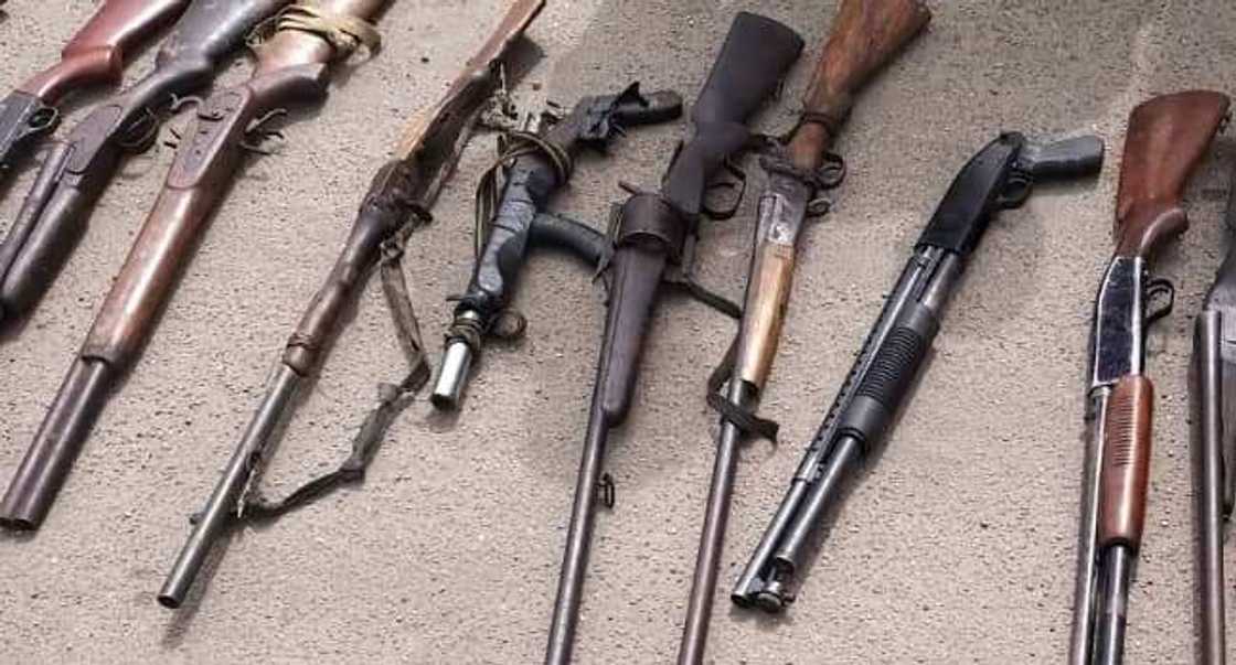 Jami’an tsaro sun samo tarin makamai daga dajin Bauchi Jami’an tsaro sun samo tarin makamai daga dajin Bauchi