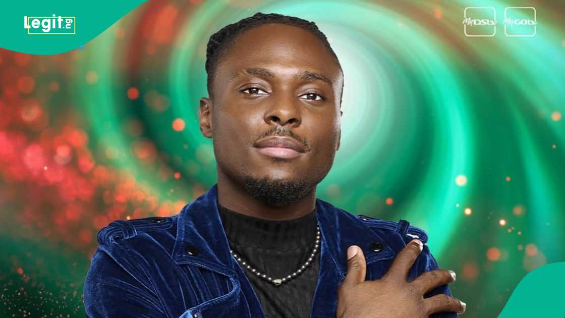 BBNaija Faith meets with fans, shares food, gets money BBNaija Faith meets with fans, shares food, gets money