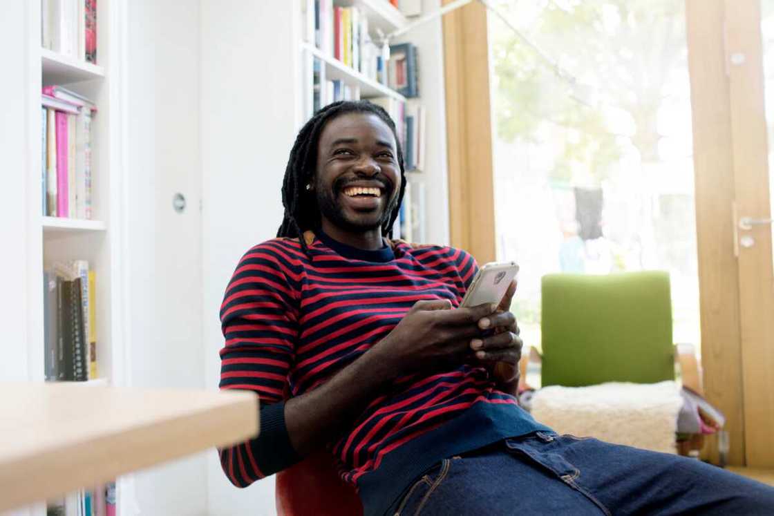 Mobile services, Internet services Mobile services, Internet services