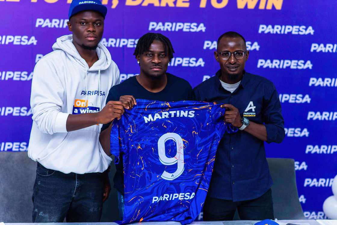 PariPesa Presents Football Legend Obafemi Martins as New Brand Ambassador! PariPesa Presents Football Legend Obafemi Martins as New Brand Ambassador!