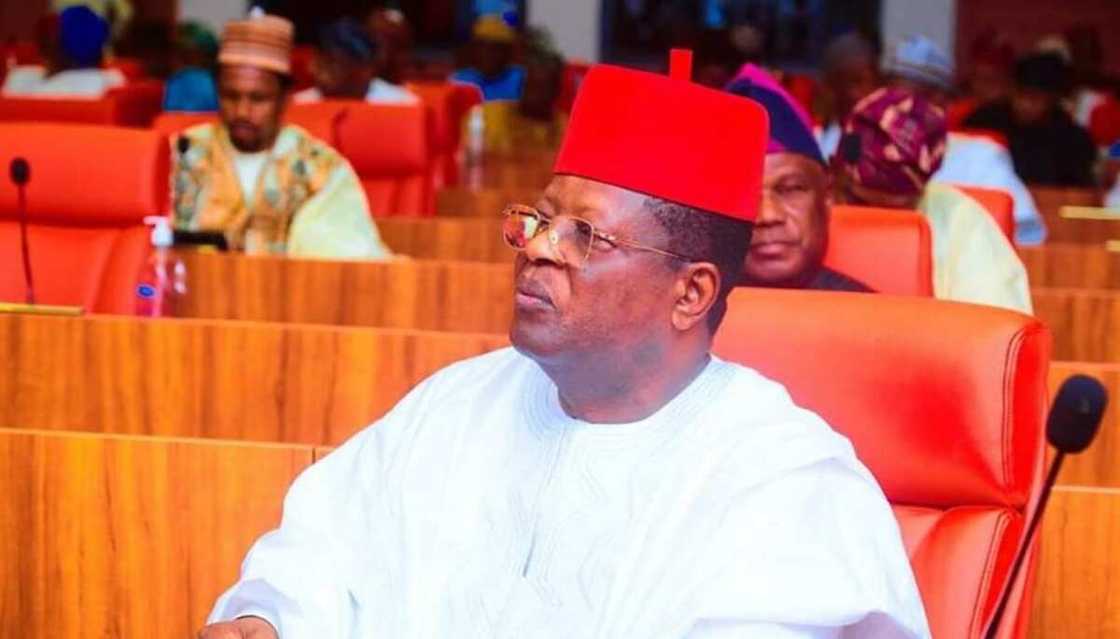 Dave Umahi ya bayyana yadda likita ya janyo sanadin rasa ran mahaifinsa Dave Umahi ya bayyana yadda likita ya janyo sanadin rasa ran mahaifinsa