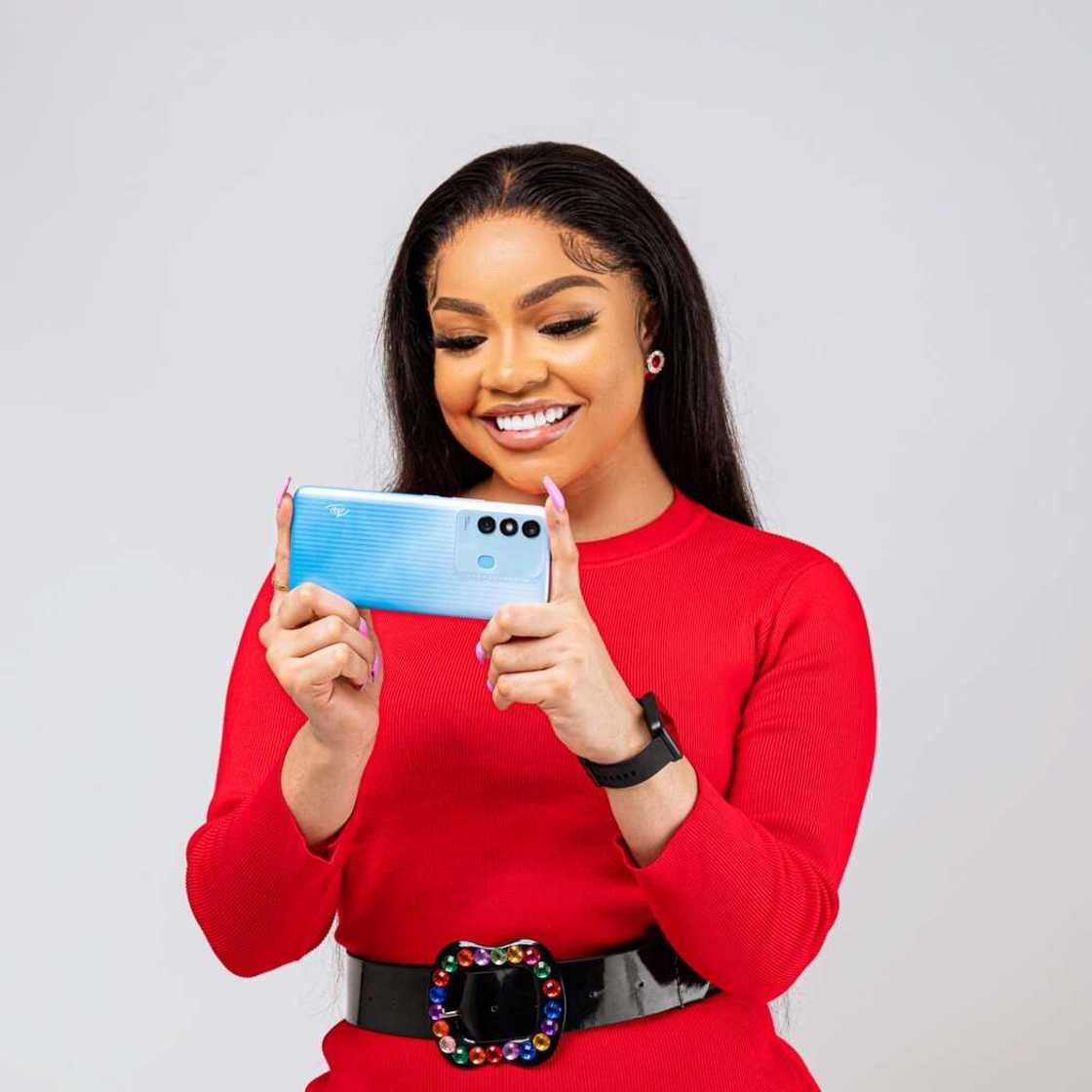 itel P38 Named ‘Best Fast Charging Smartphone Under 100 Dollars’ by XDA itel P38 Named ‘Best Fast Charging Smartphone Under 100 Dollars’ by XDA