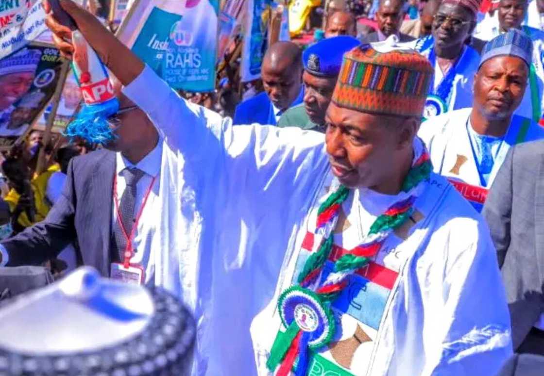 Gwamna Zulum na Borno Gwamna Zulum na Borno