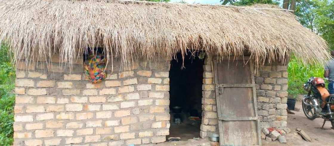 73-year-old man leaves 34-year-old wife after realising she was pregnant with triplets 73-year-old man leaves 34-year-old wife after realising she was pregnant with triplets