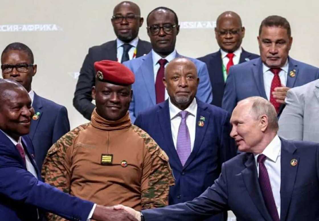 Shugaban ƙasar Rasha ya tofa albarkacin bakinsa kan rikicin Nijar Shugaban ƙasar Rasha ya tofa albarkacin bakinsa kan rikicin Nijar