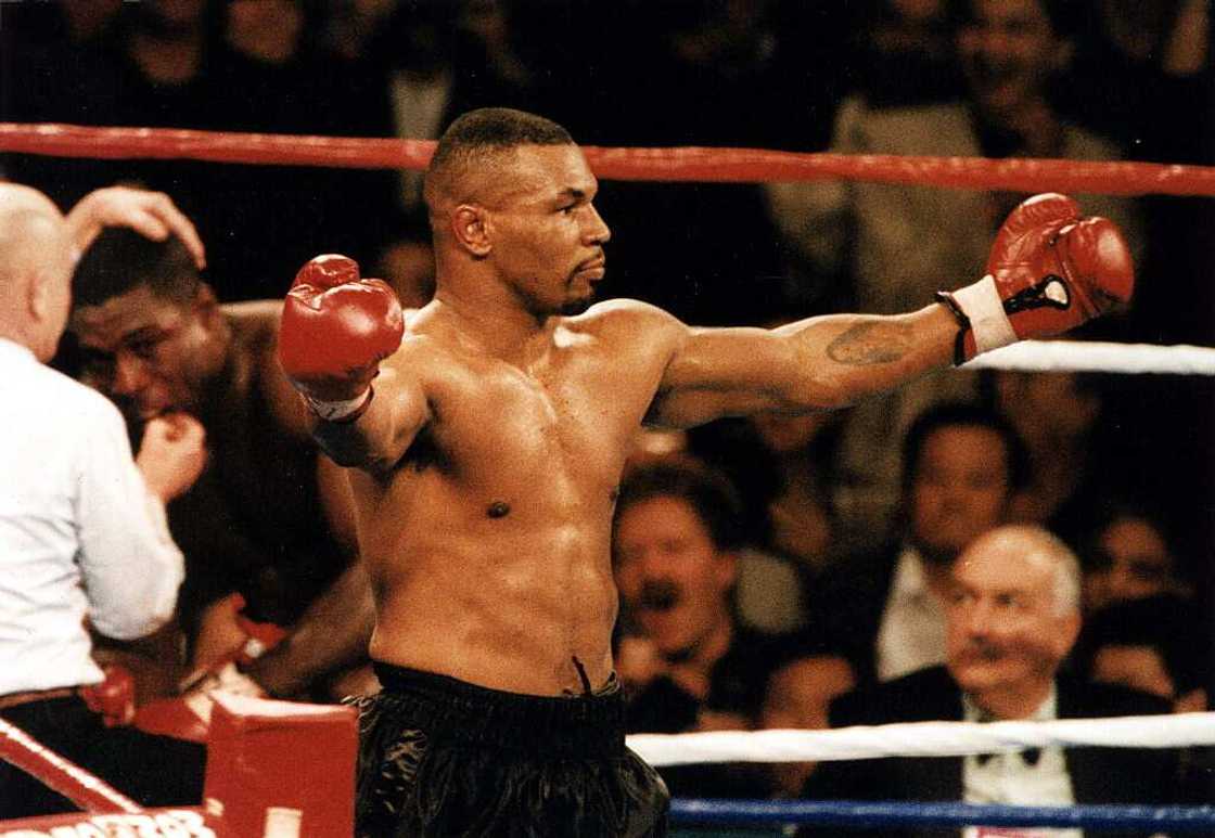 Biographie de Mike Tyson Biographie de Mike Tyson
