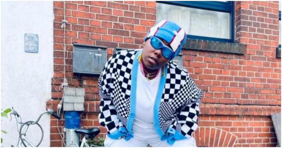 Teni makes lady’s dream of travelling abroad come true, promises her a trip to Dubai with a splendid package Teni makes lady’s dream of travelling abroad come true, promises her a trip to Dubai with a splendid package