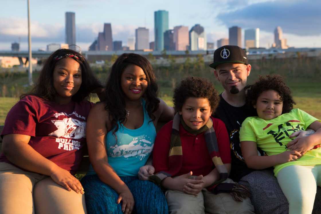 Rapper Paul Wall with wife Crystal Wall and their children, Noelle and William and niece Chaslon Bragg. Rapper Paul Wall with wife Crystal Wall and their children, Noelle and William and niece Chaslon Bragg.