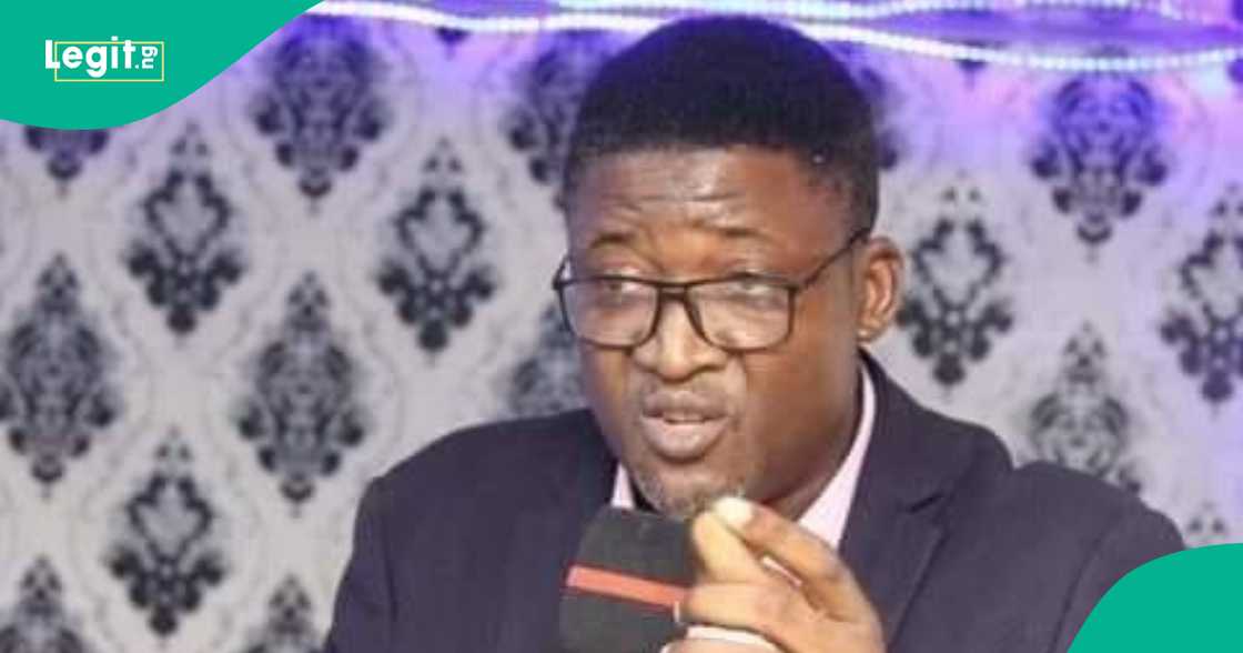 Five things you need to know about Pastor Azzaman, prominent preacher who lost his life in fatal motor accident Five things you need to know about Pastor Azzaman, prominent preacher who lost his life in fatal motor accident