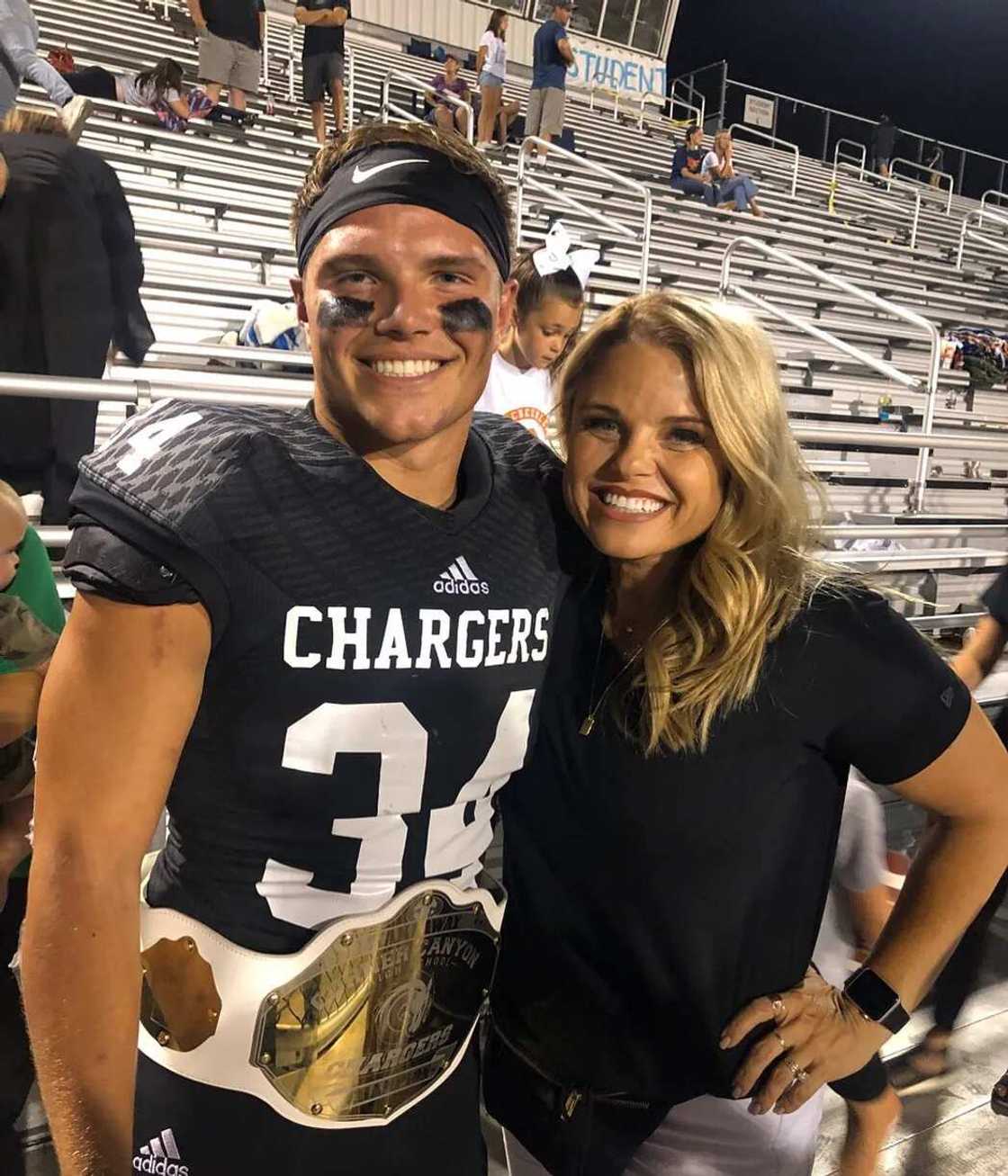 How many kids does Zack Wilson's mom have? How many kids does Zack Wilson's mom have?