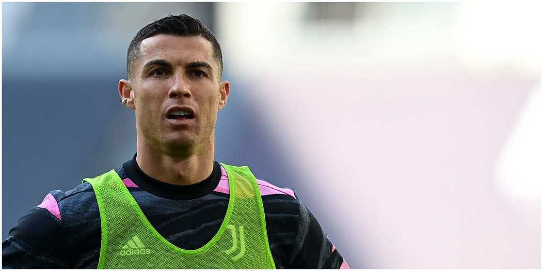 Juventus Star Player, Cristiano Ronaldo, Becomes First Footballer to Receive Cryptocurrency Juventus Star Player, Cristiano Ronaldo, Becomes First Footballer to Receive Cryptocurrency