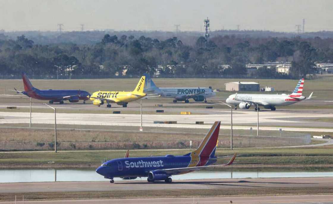 Largest airports in the world Largest airports in the world