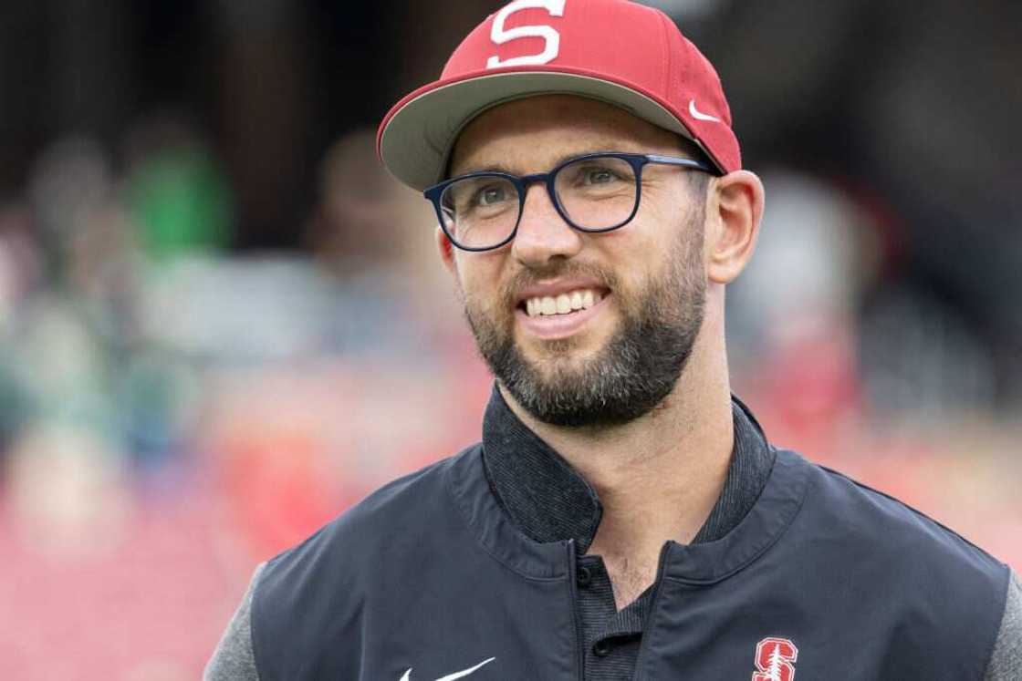 Andrew Luck's personal life Andrew Luck's personal life