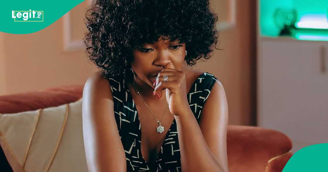 Omoni Oboli kisses Bambam on her lips. Omoni Oboli kisses Bambam on her lips.