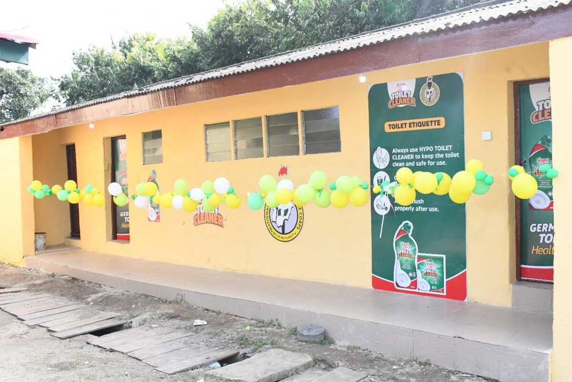 Festac Girls High School, Central High School, Araromi Primary School Got Touched by Hypo Festac Girls High School, Central High School, Araromi Primary School Got Touched by Hypo