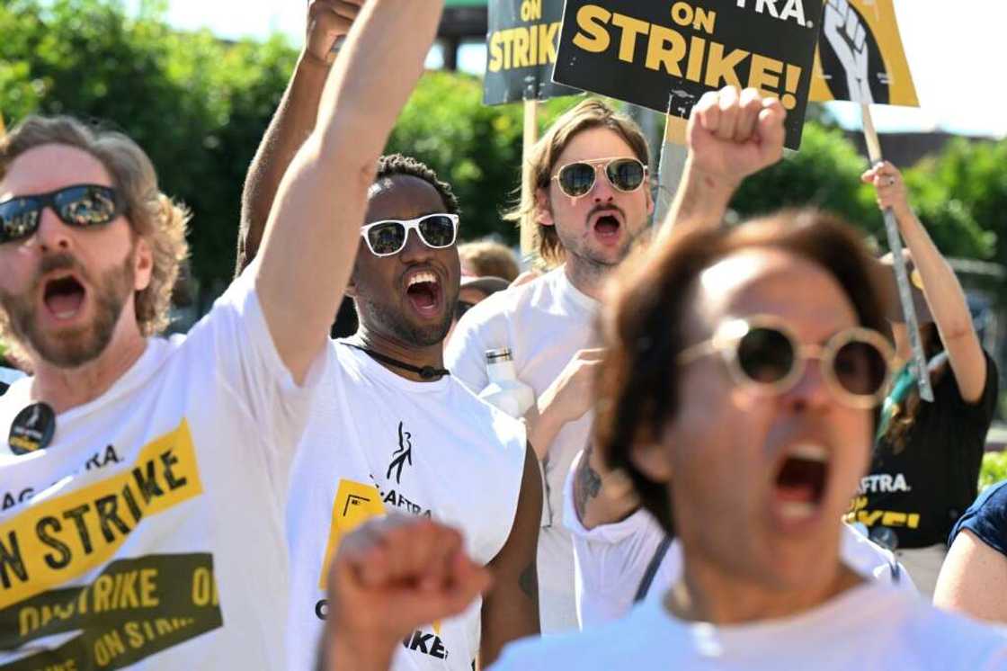 Hollywood actors and studios have reached a tentative deal to end a months-long strike Hollywood actors and studios have reached a tentative deal to end a months-long strike