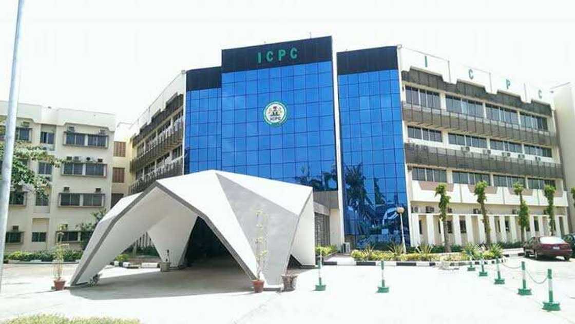 ICPC, Dibu Ojerinde