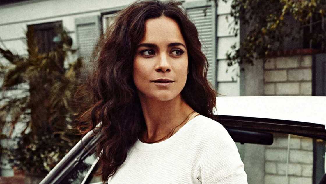 Alice Braga