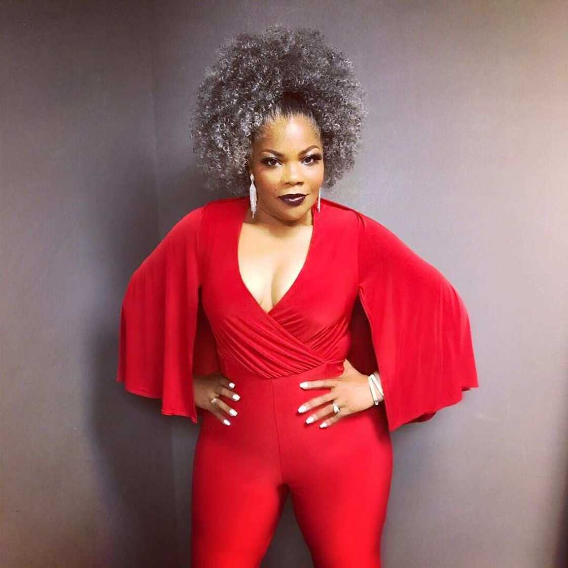 Black female comedian Black female comedian