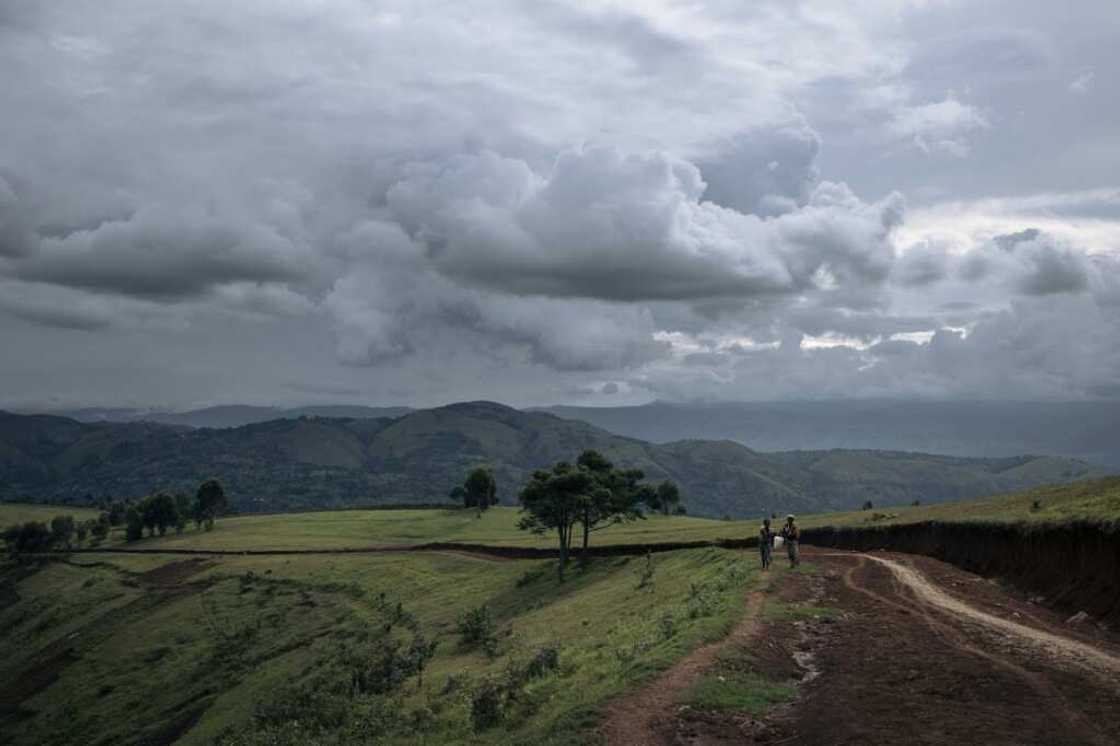 Hills of gold: The approach to the Luhihi mine in South Kivu Hills of gold: The approach to the Luhihi mine in South Kivu