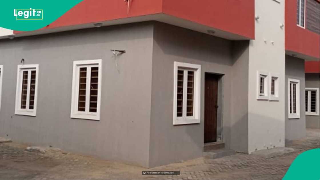 Nigerian student reportedly missing for 8 days allegedly traced to her boyfriend’s house; coursemate shared story online, sparking reactions about parents’ worry and social media buzz. Nigerian student reportedly missing for 8 days allegedly traced to her boyfriend’s house; coursemate shared story online, sparking reactions about parents’ worry and social media buzz.