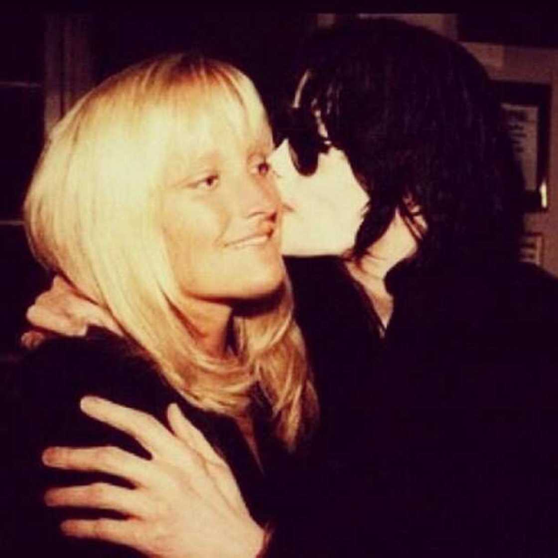 Michael Jackson and Debbie Rowe Michael Jackson and Debbie Rowe