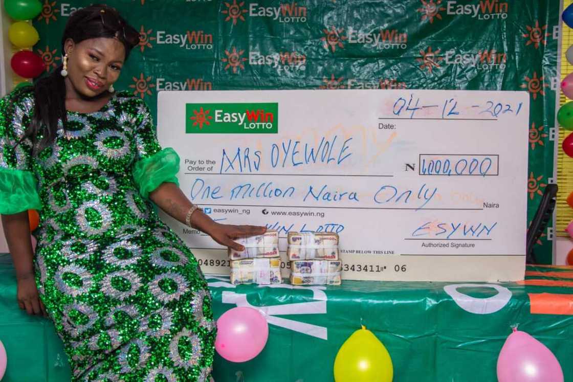 Business Woman Wins N1Million Magic Million EasyWin Lotto Game Business Woman Wins N1Million Magic Million EasyWin Lotto Game