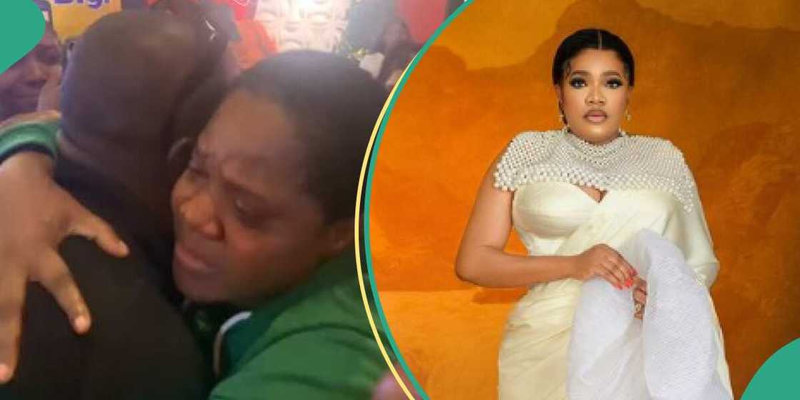 Fan sheds tears after meeting Toyin Abraham for the first time. Fan sheds tears after meeting Toyin Abraham for the first time.