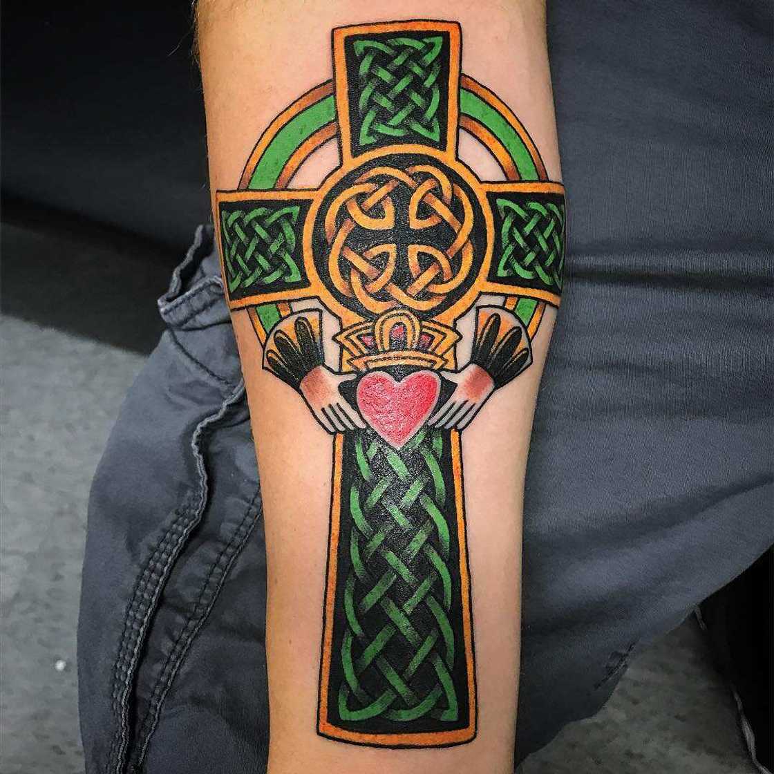 Top 50 cool Irish tattoos ideas for men and women to make - Legit.ng