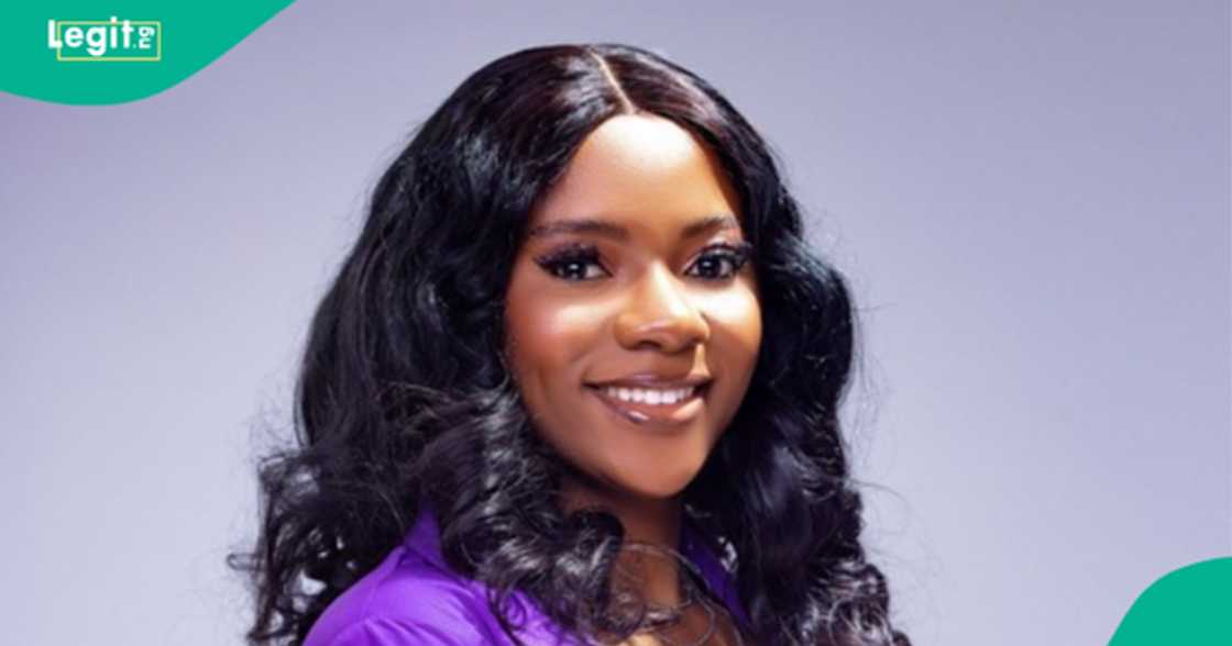 A Nigerian lady addresses former presidential aspirant Peter Obi and urged him to join the Hallelujah Challenge led by Nathaniel Bassey. A Nigerian lady addresses former presidential aspirant Peter Obi and urged him to join the Hallelujah Challenge led by Nathaniel Bassey.