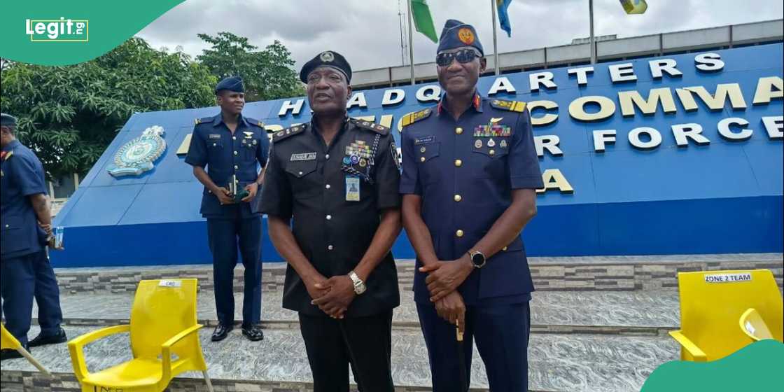 AIG Olohundare Jimoh during his visit to the Air Officer Commanding Logistics Command in Ikeja on Tuesday. AIG Olohundare Jimoh during his visit to the Air Officer Commanding Logistics Command in Ikeja on Tuesday.
