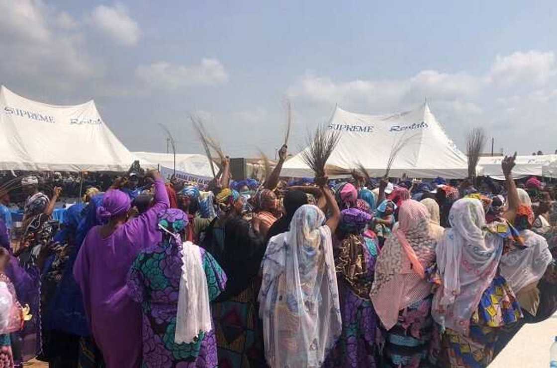 Guguwar sauya sheka Guguwar sauya sheka