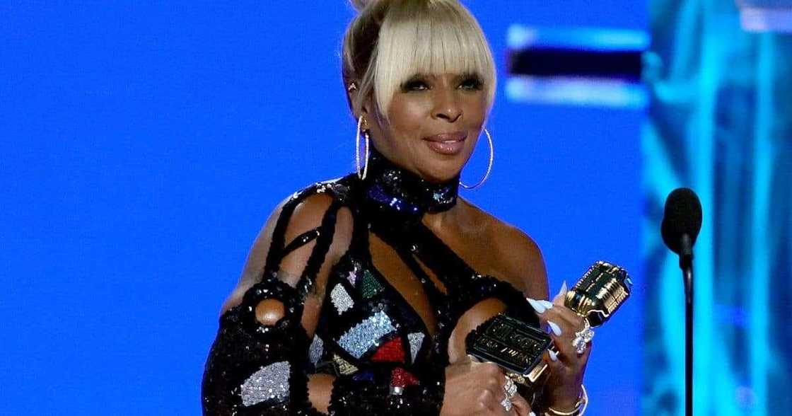 Mary J. Blige, soul singer, artist Billboard Music Icon Award, HipHop Soul, American awards Mary J. Blige, soul singer, artist Billboard Music Icon Award, HipHop Soul, American awards